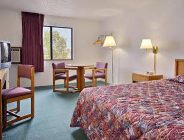 Super 8 by Wyndham Miller Hotel Eksteriør billede